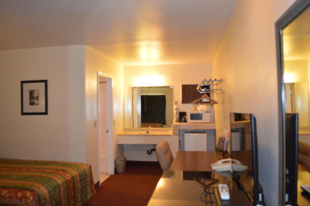 Rodeway Inn & Suites Blythe I-10 Εξωτερικό φωτογραφία